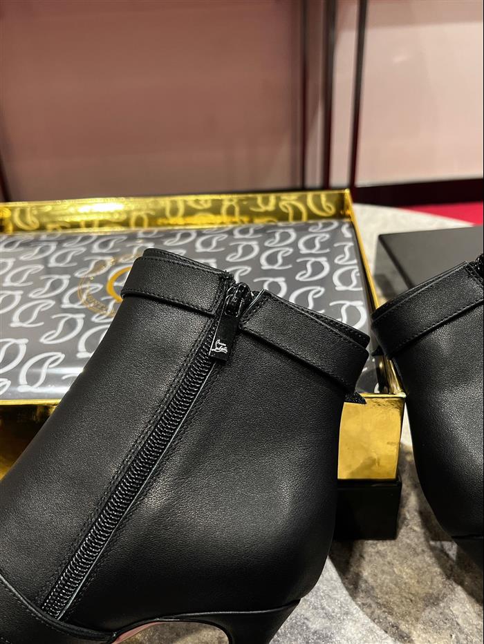 20251128173147685 390